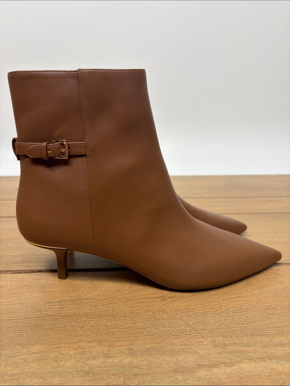 MICHAEL KORS- Isadora Faux Leather Low Heel Pointed Toe Camel Bootie NWT